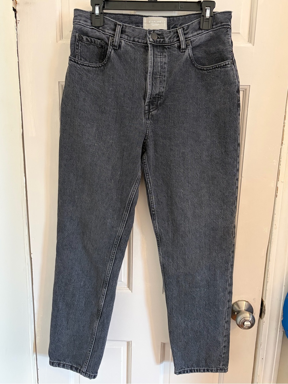 Everlane The 90s Cheeky Jean Black organic cotton size 29 regular straight leg
